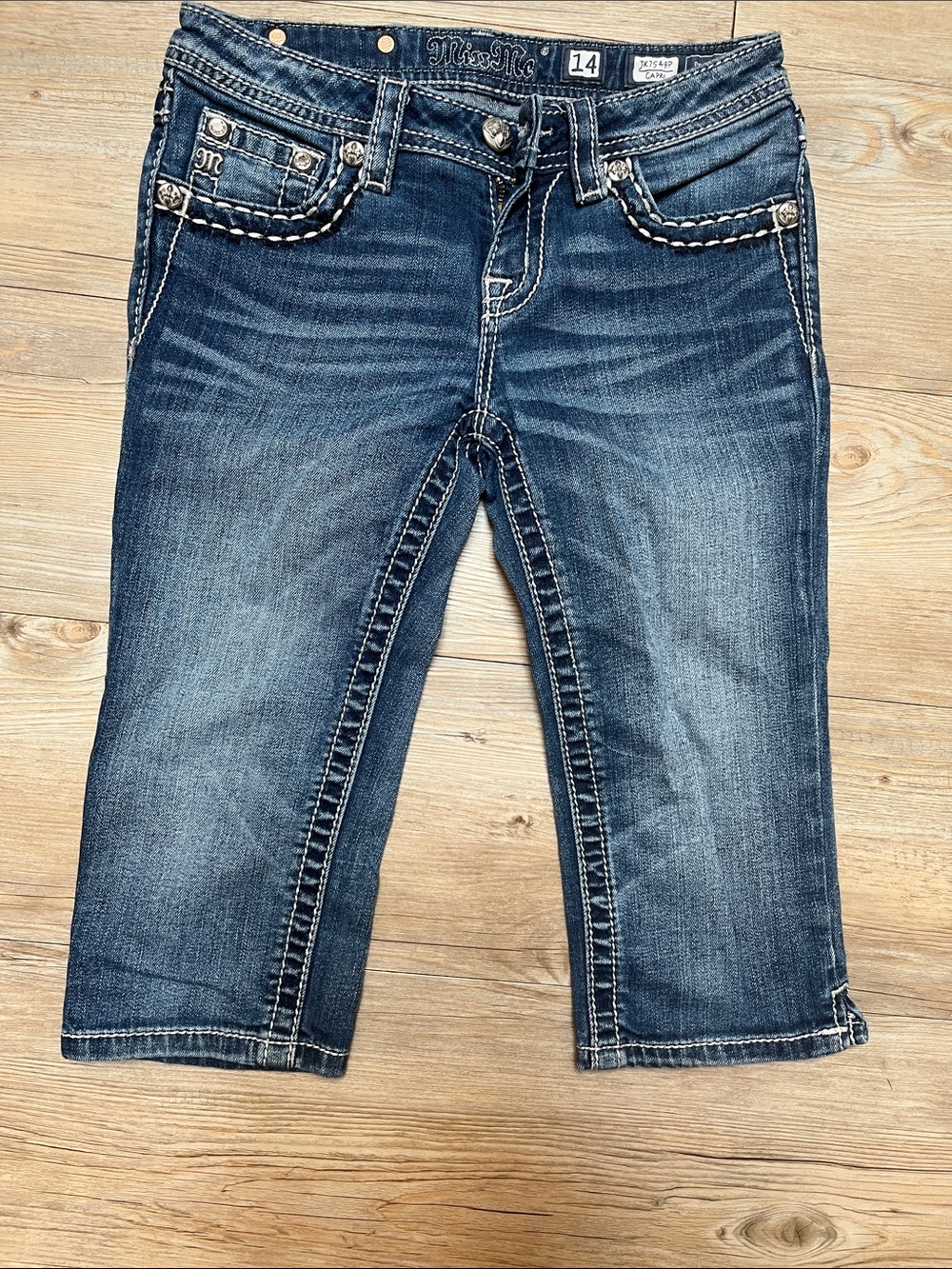 Miss Me Girls Dark Blue Faded Embroidered Pocket Denim Capris